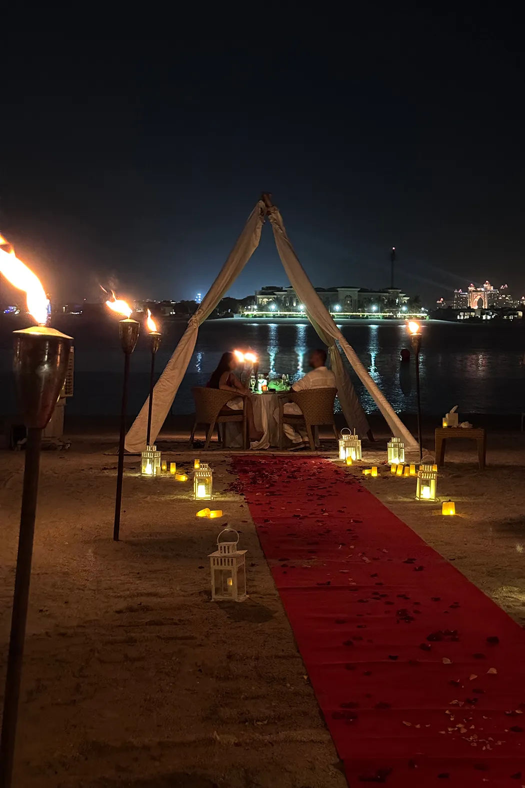 example marry 'THE MOST LUXURY DREAM NIGHT'img