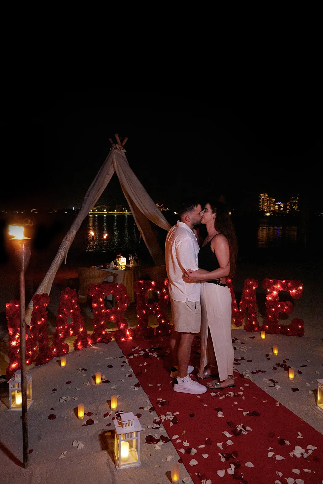 example marry 'THE MOST LUXURY DREAM NIGHT'img