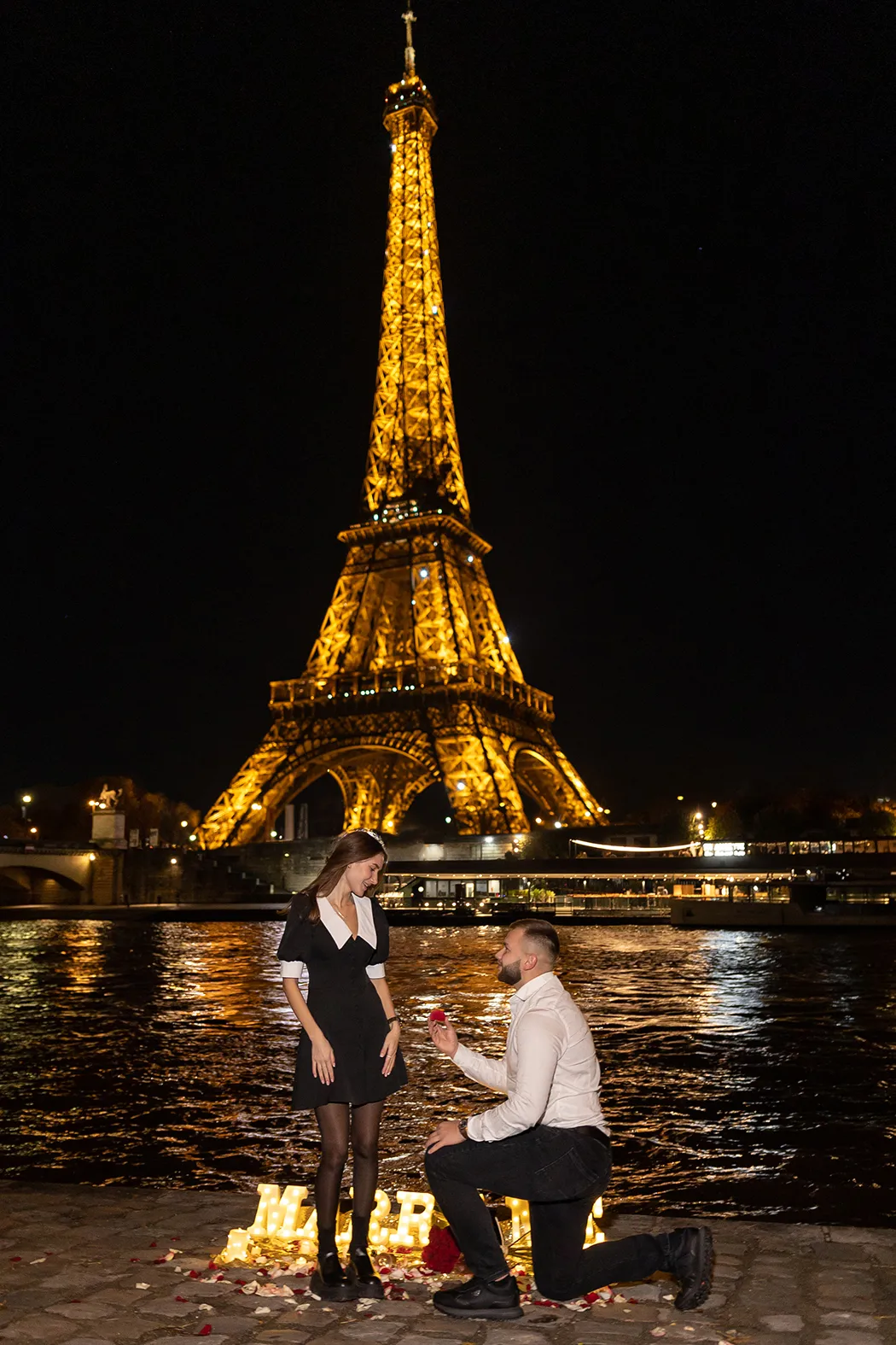 ROMANTICNIGHT  img